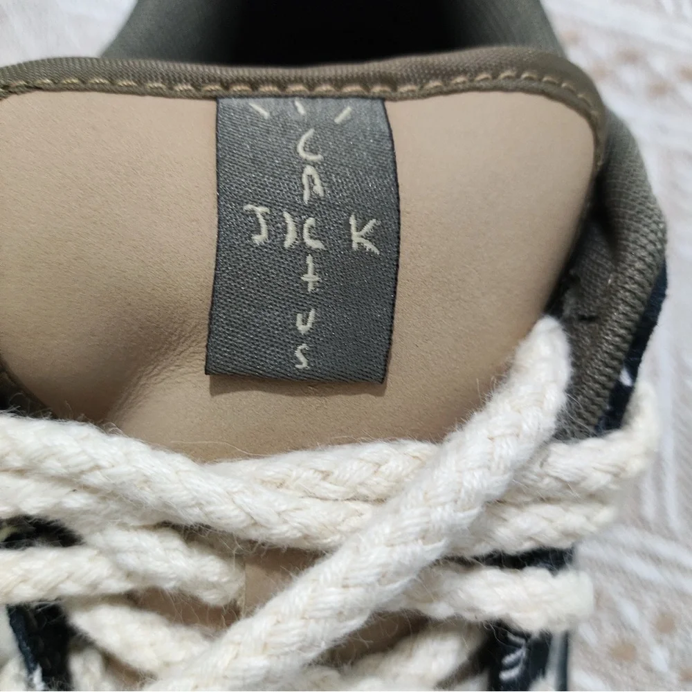 Nike SB Dunk Bandana Pattern Plaid Panel Sneakers - Picture 2 of 12